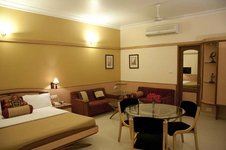 Harmony Hotel Rajkot Ngoại thất bức ảnh