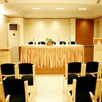 Harmony Hotel Rajkot Ngoại thất bức ảnh